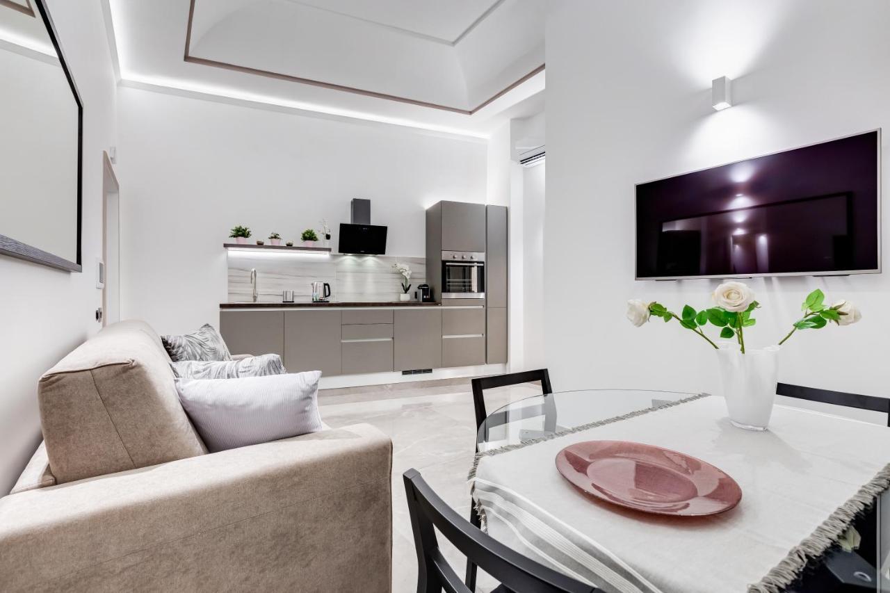 Unoseitre - Luxury Apartment & Suite Roma Eksteriør bilde
